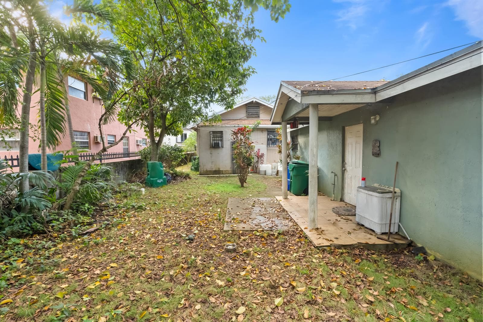 8111 NE 1st Avenue, Miami FL 33138 — 15