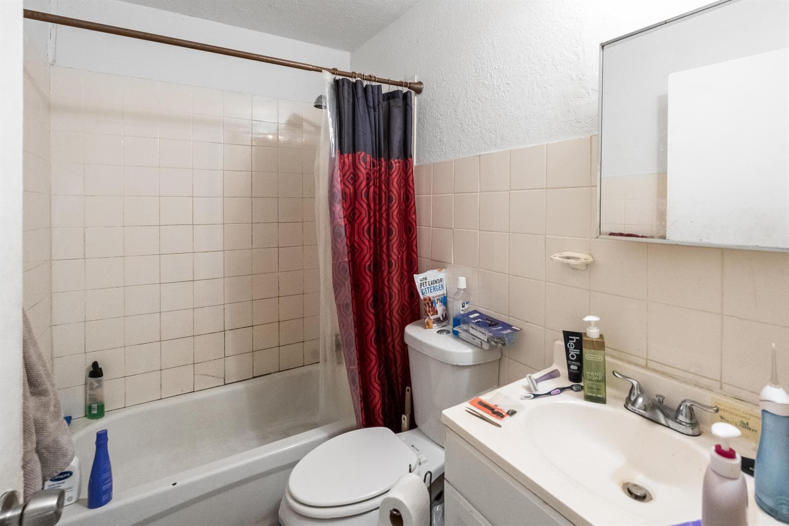 8111 NE 1st Avenue, Miami FL 33138 — 29