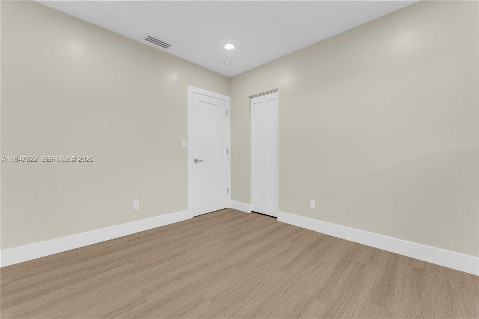 141 NE 122nd St, North Miami FL 33161 — 22