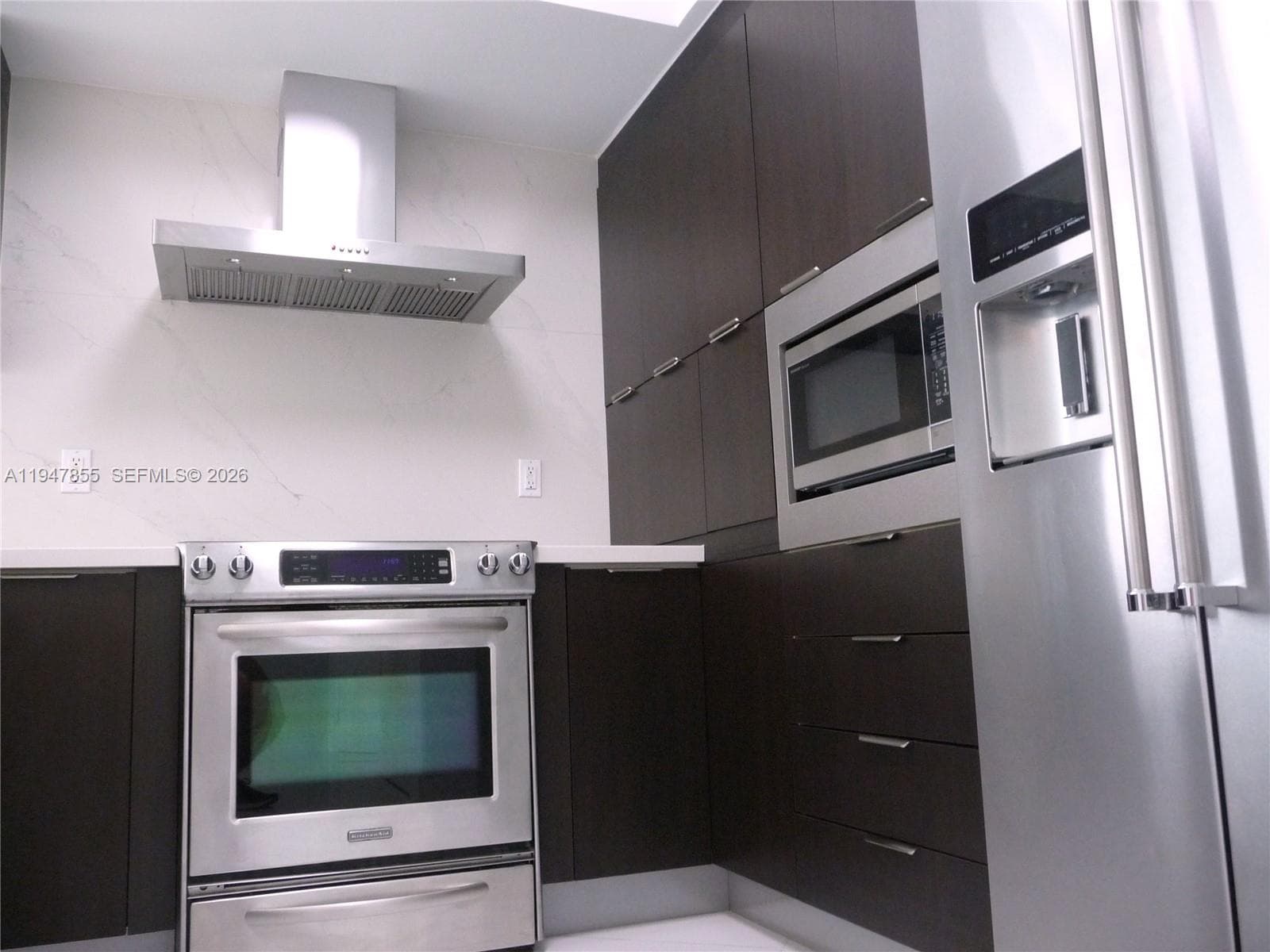 St Tropez On The Bay Iii, Sunny Isles Beach, FL — 17