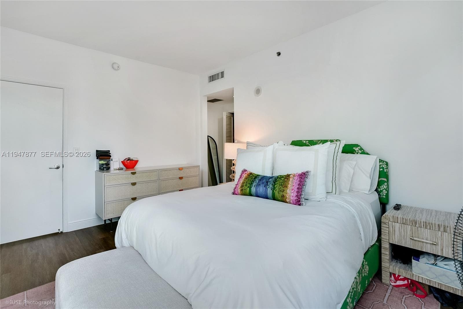 951 Brickell Ave # 1110, Miami FL 33131 — 16