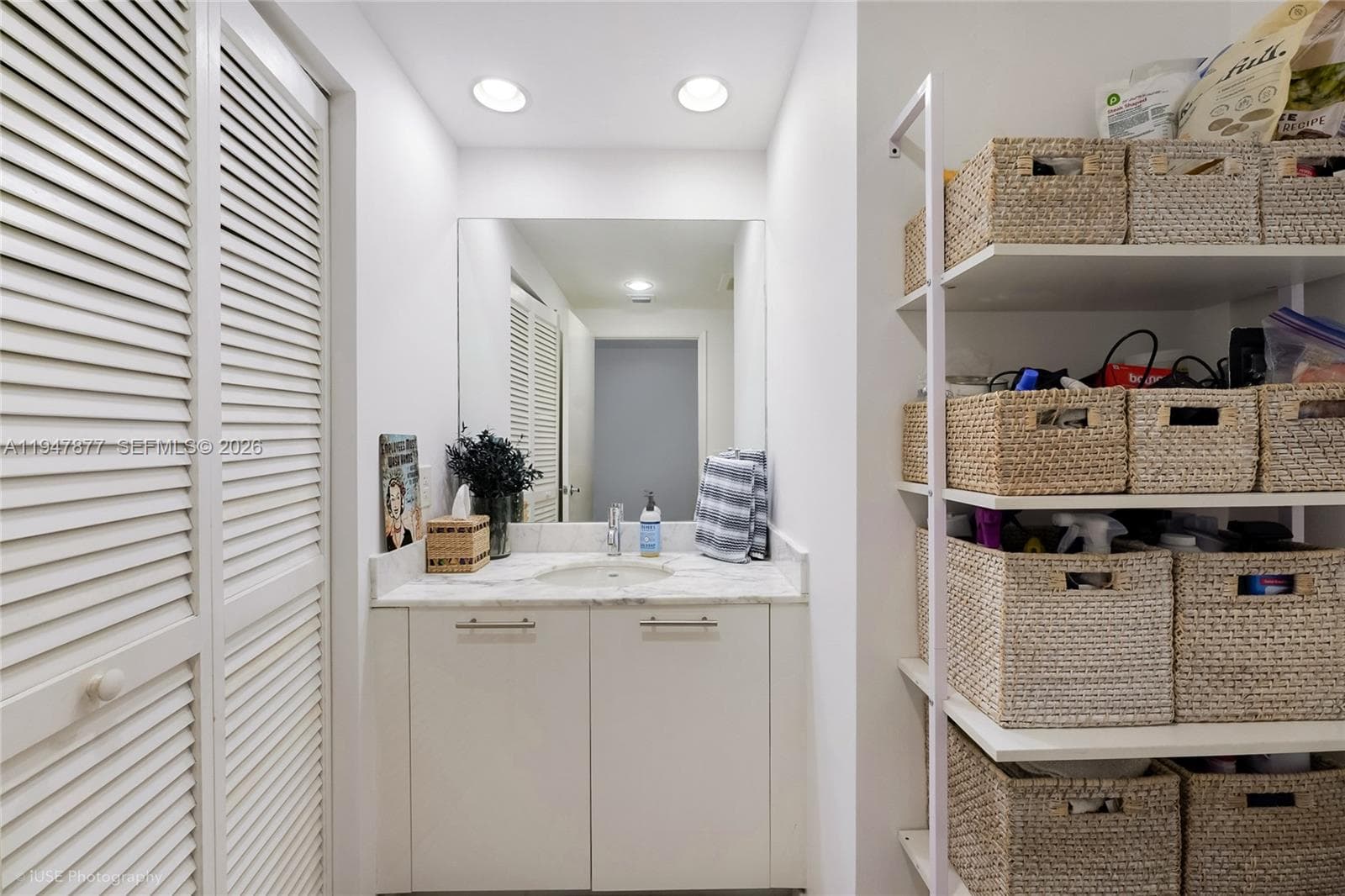951 Brickell Ave # 1110, Miami FL 33131 — 5