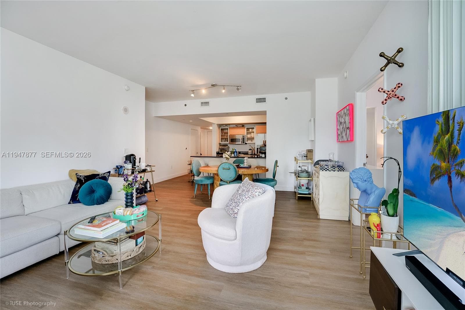 951 Brickell Ave # 1110, Miami FL 33131 — 10