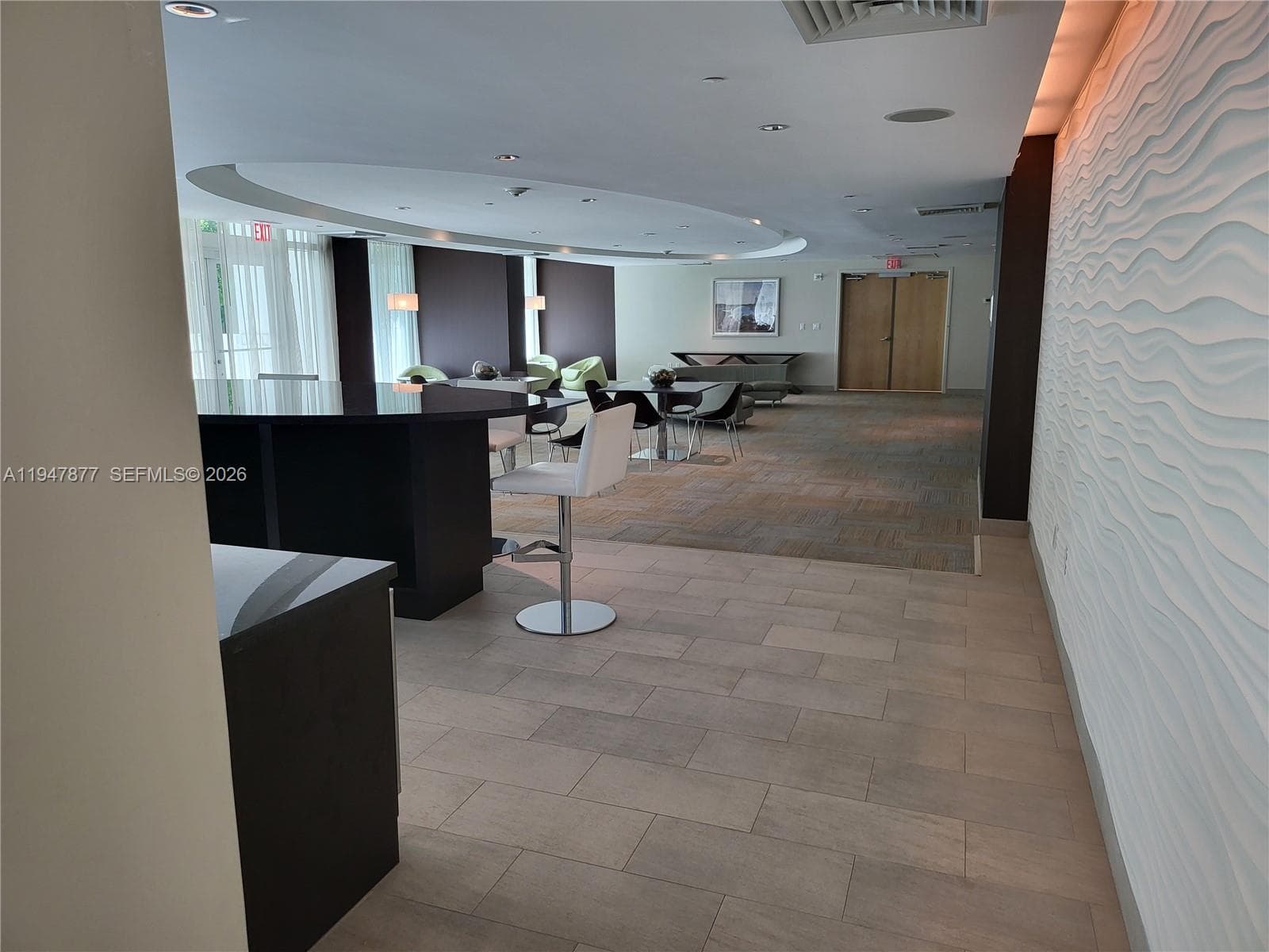 951 Brickell Ave # 1110, Miami FL 33131 — 37