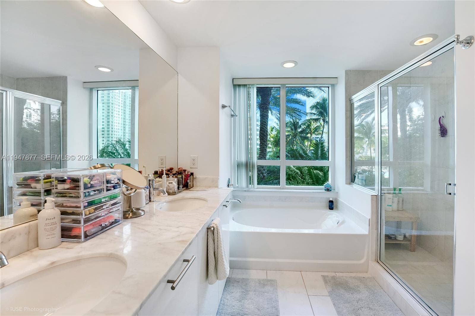 951 Brickell Ave # 1110, Miami FL 33131 — 15