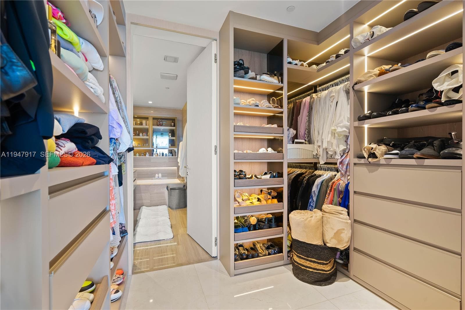 18975 Collins Ave # 3603, Sunny Isles Beach FL 33160 — 18