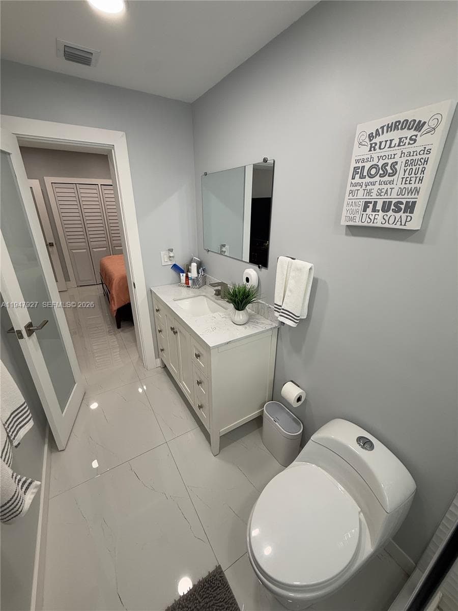 380 W 41st St, Hialeah FL 33012 — 15