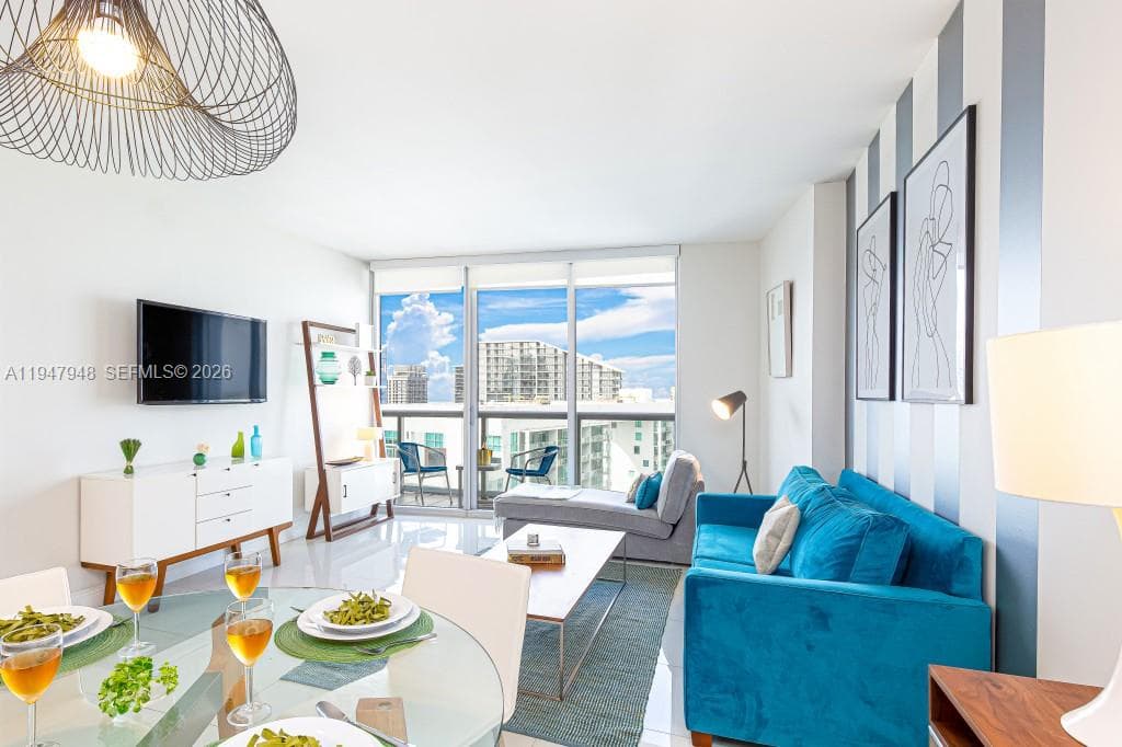 485 Brickell Ave # 4307, Miami FL 33131 — 6