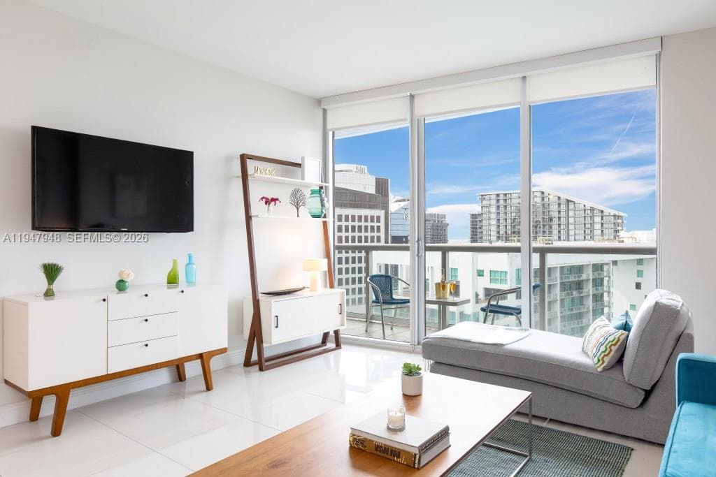 485 Brickell Ave # 4307, Miami FL 33131 — 14