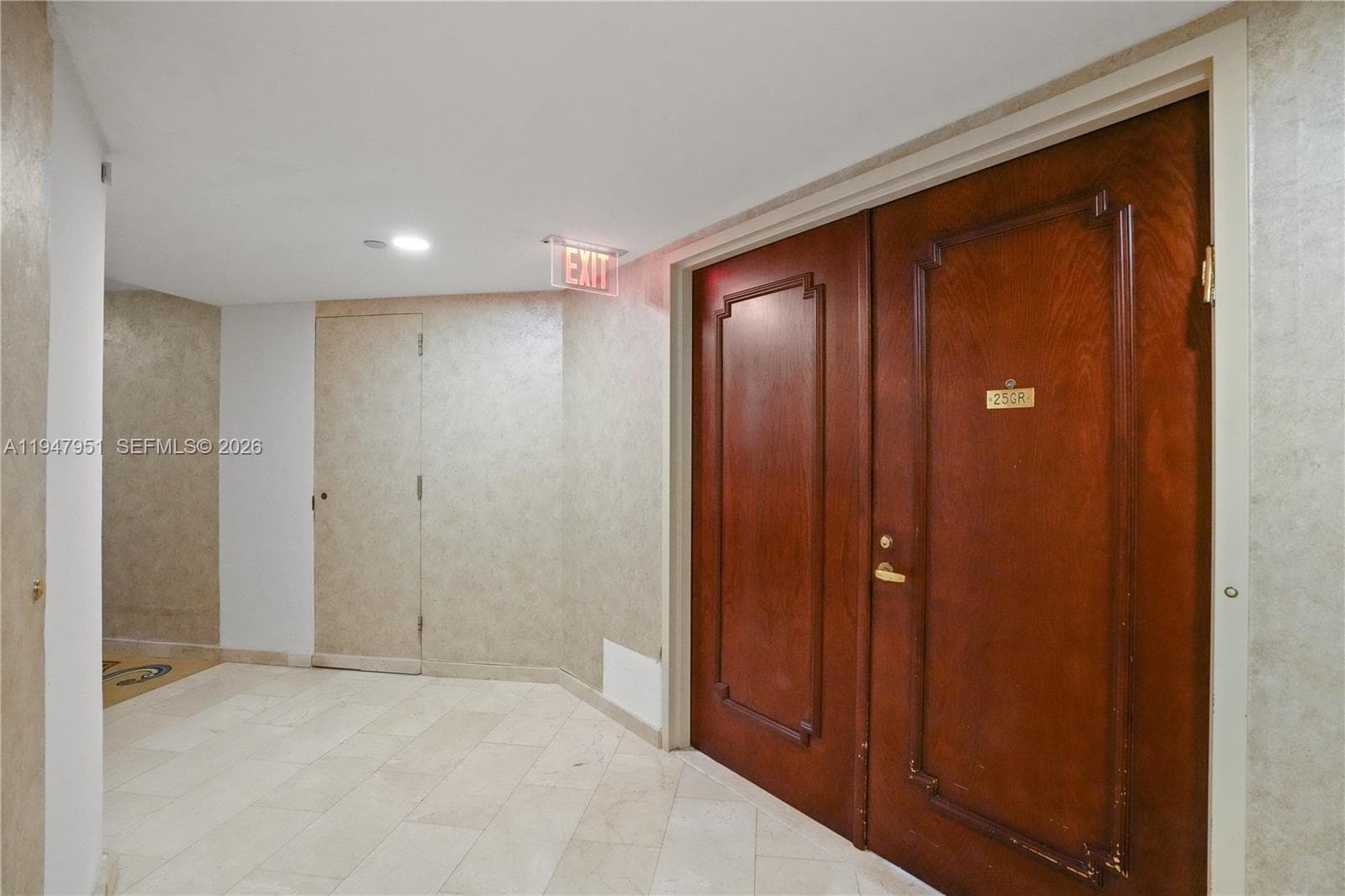 19355 Turnberry Way, Aventura FL 33180 — 43