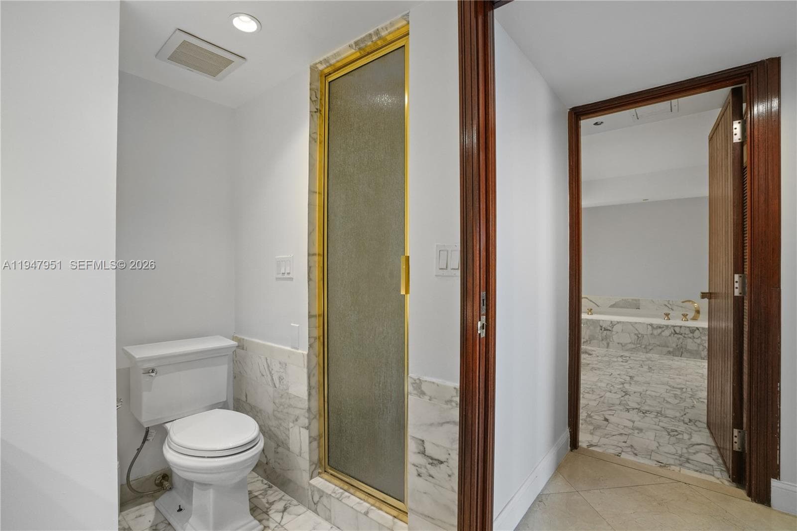 19355 Turnberry Way, Aventura FL 33180 — 20