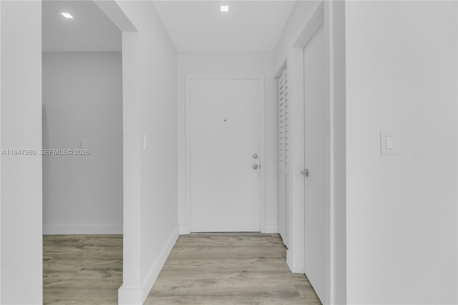 7925 Carlyle Ave # 402, Miami Beach FL 33141 — 13