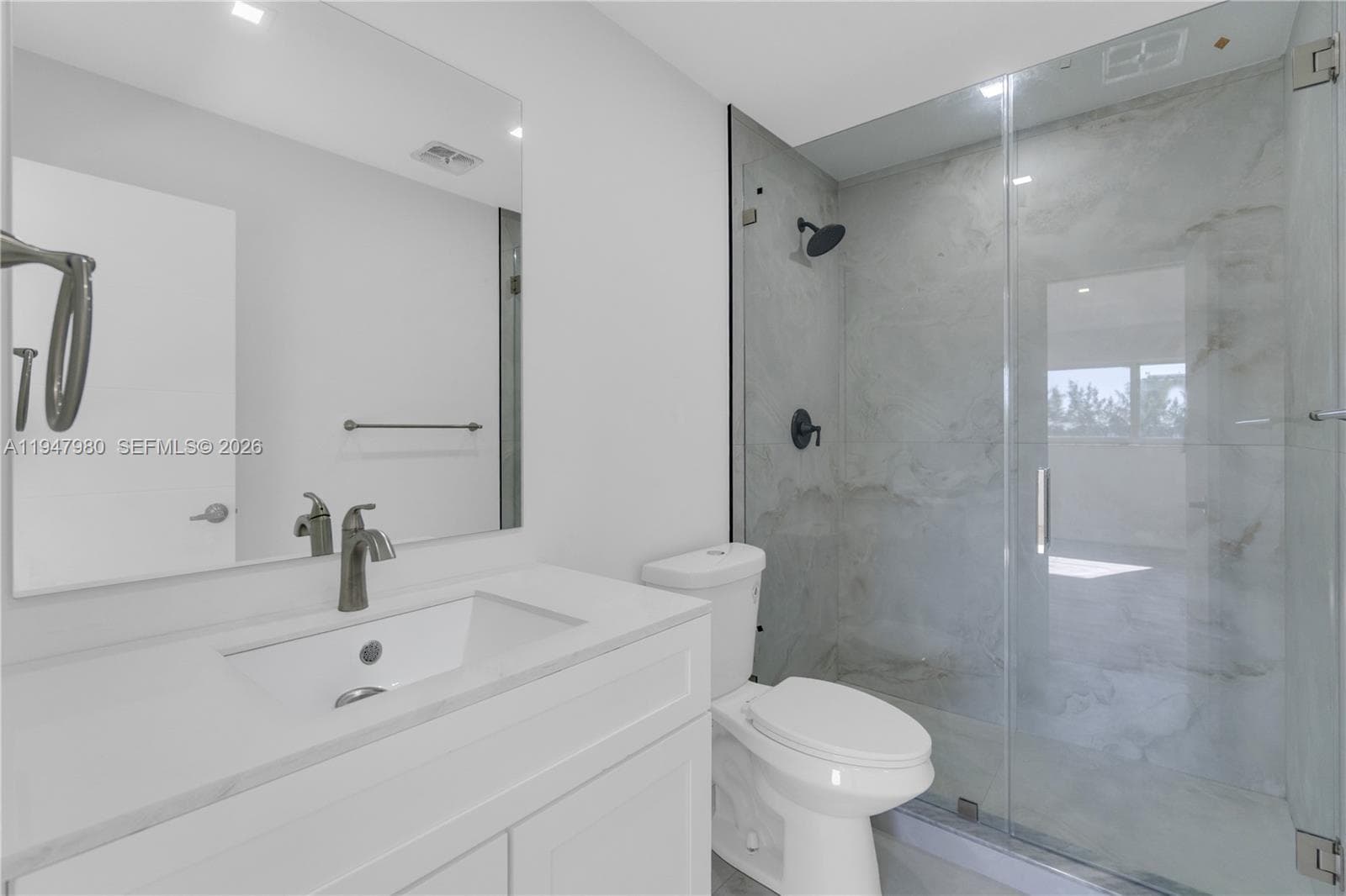 7925 Carlyle Ave # 402, Miami Beach FL 33141 — 11