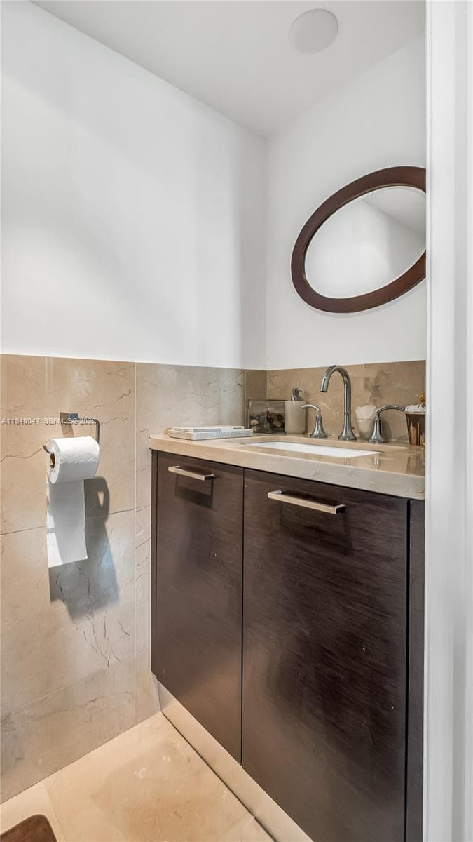 10090 Bay Harbor Ter # 10090, Bay Harbor Islands FL 33154 — 27