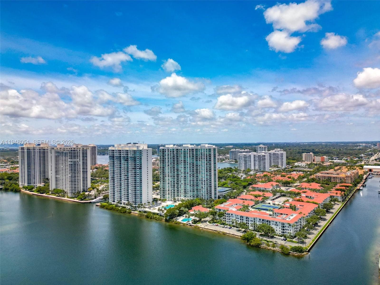 3301 NE 183rd St # 2001, Aventura FL 33160 — 87