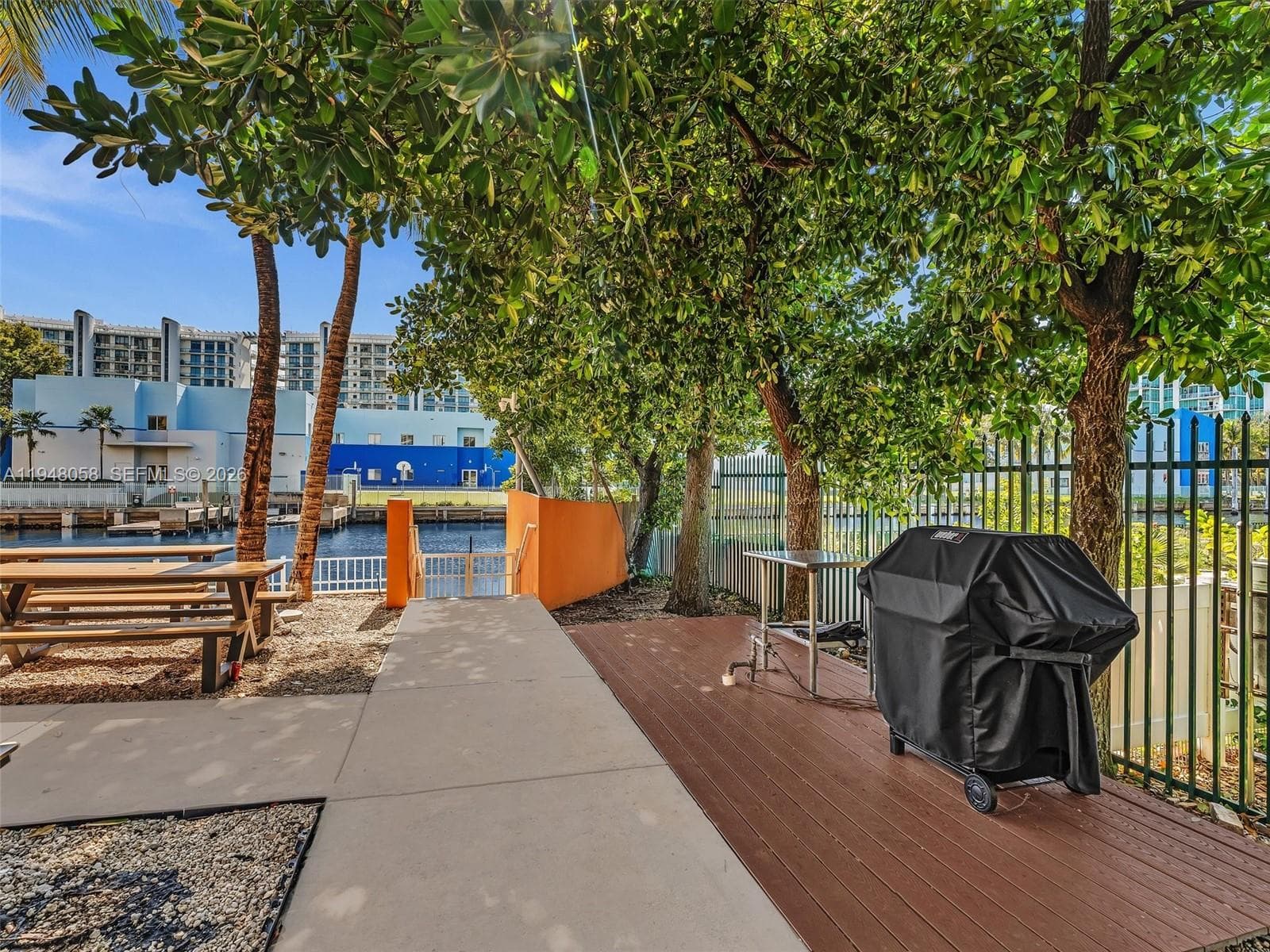 3340 NE 190th St # 704, Aventura FL 33180 — 30