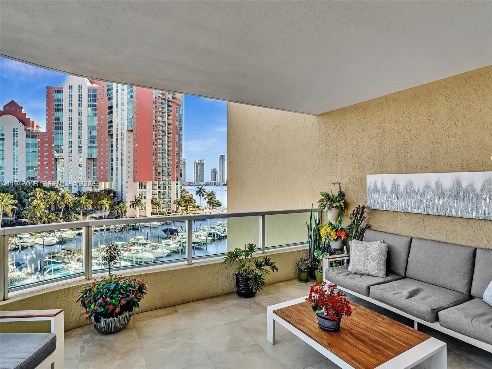 3340 NE 190th St # 704, Aventura FL 33180 — 15