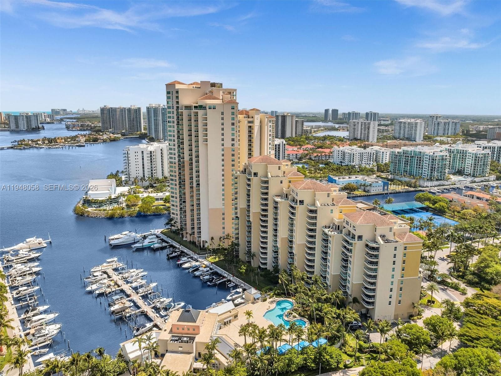 3340 NE 190th St # 704, Aventura FL 33180 — 40