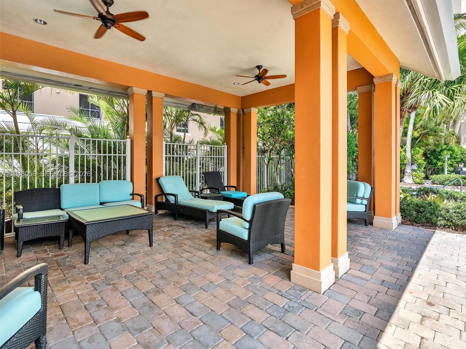 3340 NE 190th St # 704, Aventura FL 33180 — 35