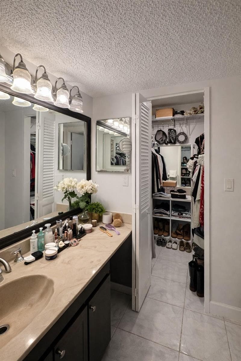20441 NE 30th Avenue # 9, Miami FL 33180 — 8