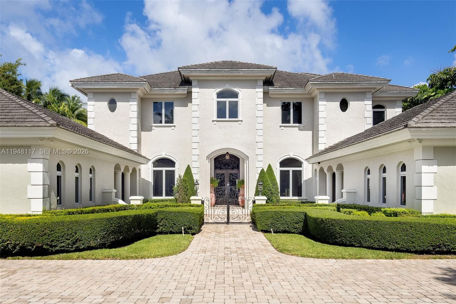 8252 SW 52nd Avenue, Miami FL 33143 — 2