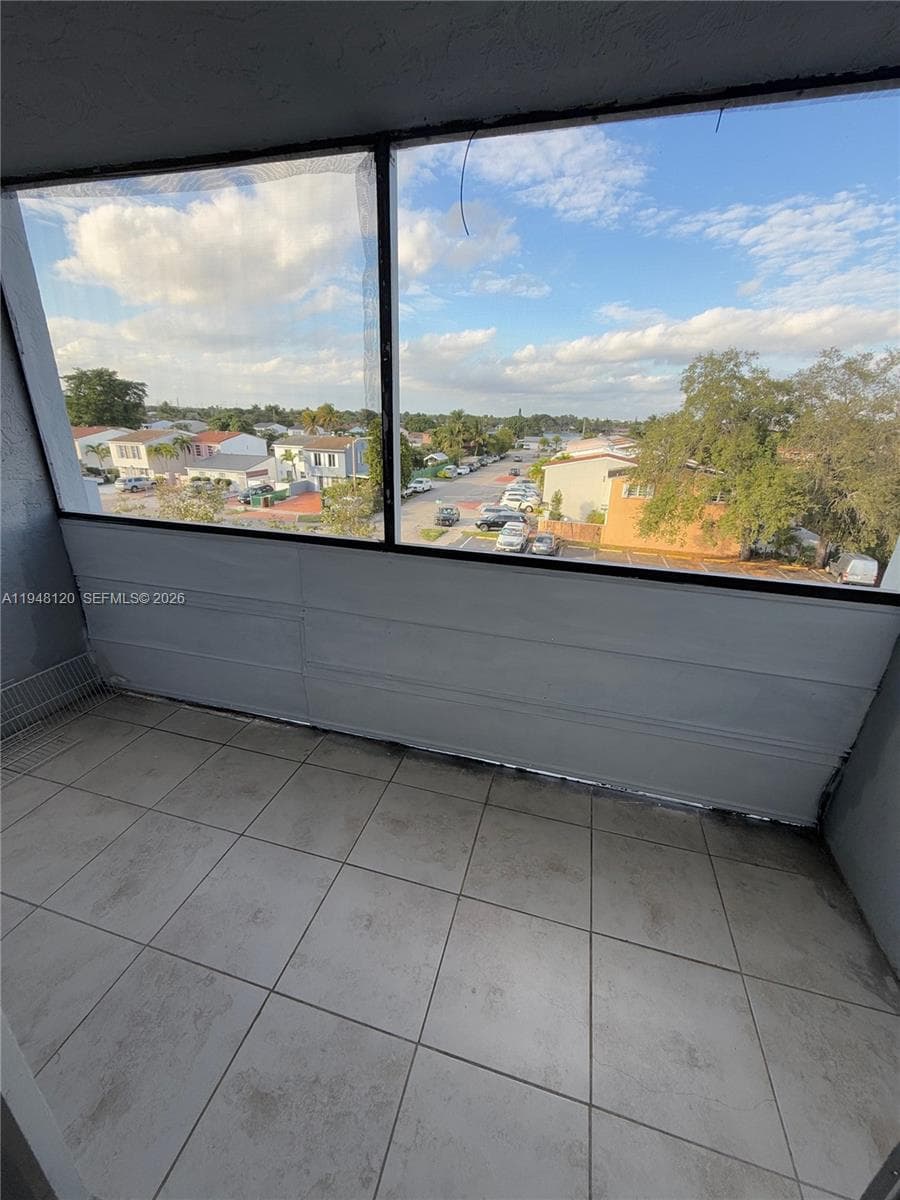 7105 W 13th Ave # 402, Hialeah FL 33014 — 21