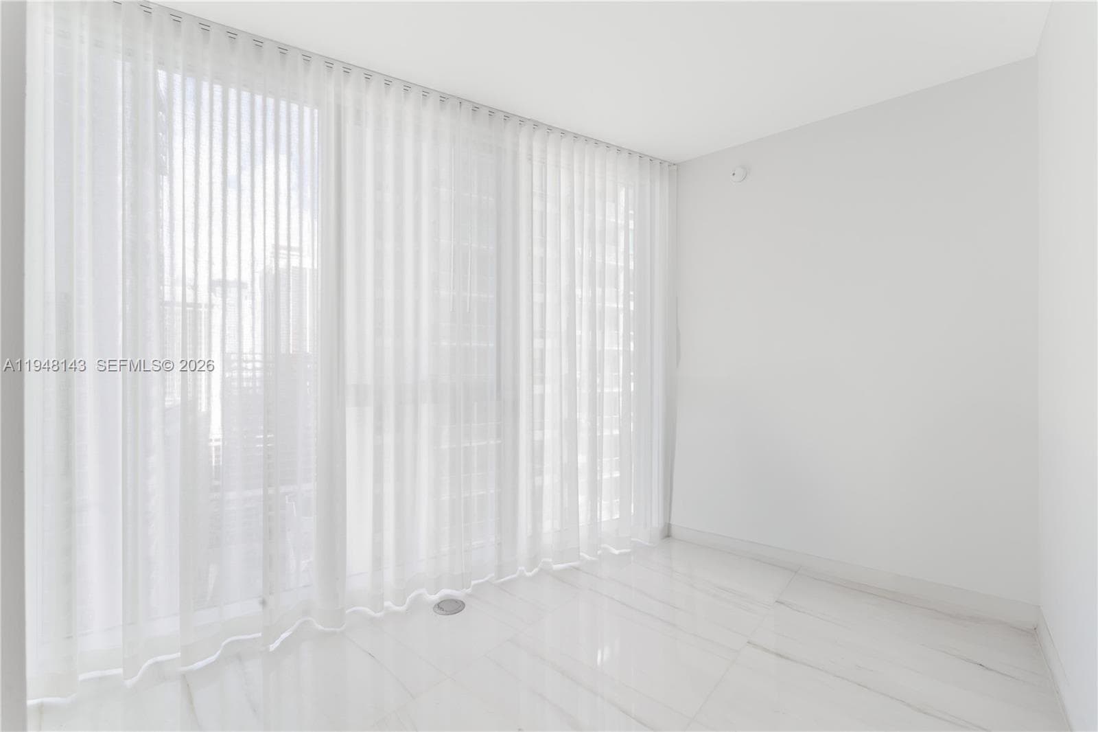 300 Biscayne Blvd Way # 2102, Miami FL 33131 — 53