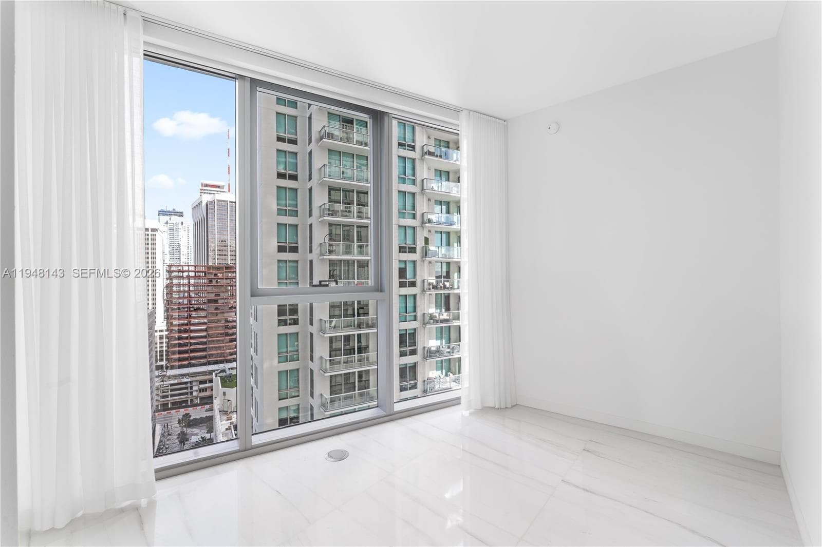 300 Biscayne Blvd Way # 2102, Miami FL 33131 — 54