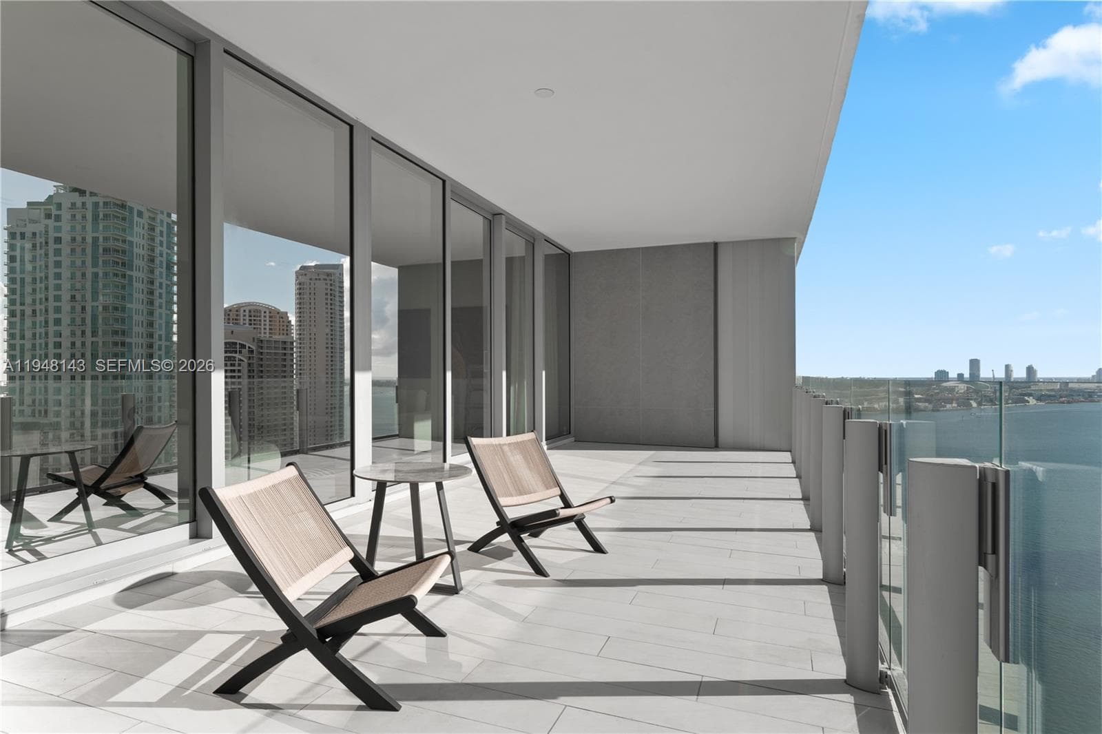 300 Biscayne Blvd Way # 2102, Miami FL 33131 — 31