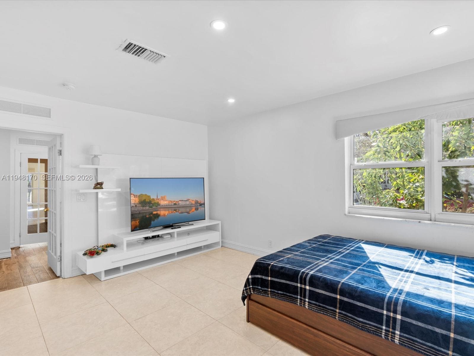 201 Golden Beach Dr, Golden Beach FL 33160 — 53