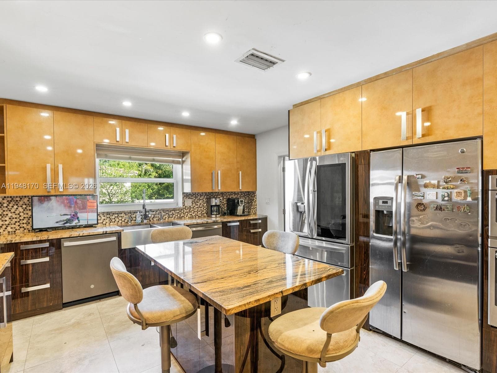 201 Golden Beach Dr, Golden Beach FL 33160 — 71