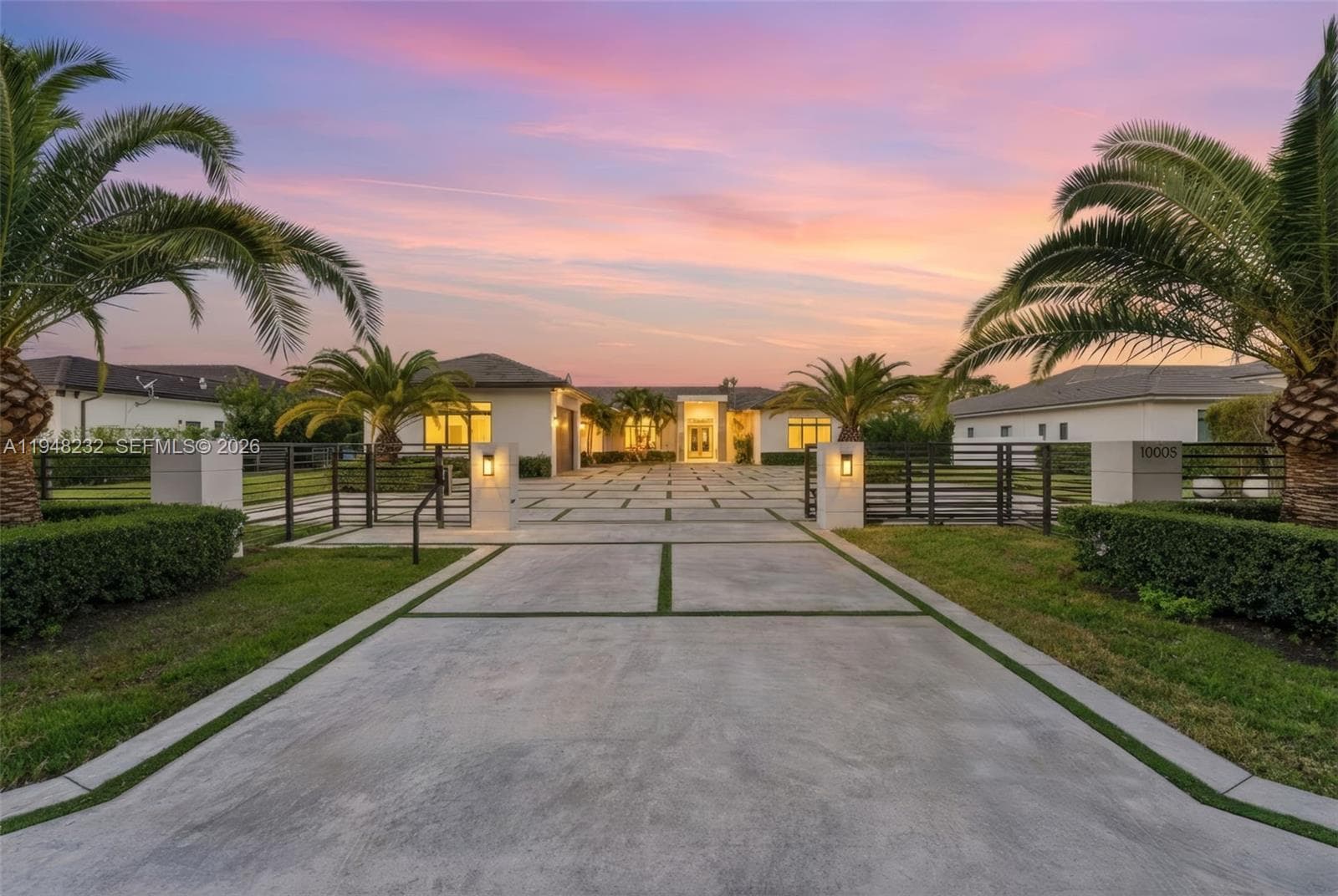10005 SW 66th St, Miami FL 33173 — 1