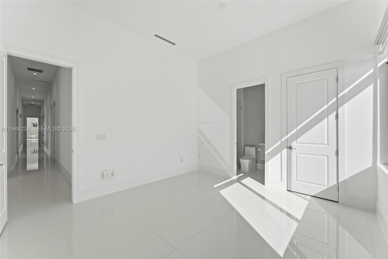 10005 SW 66th St, Miami FL 33173 — 34