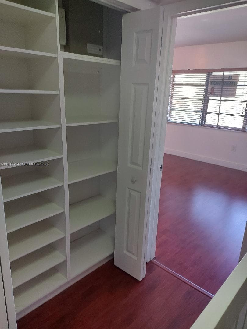 20033 NE 2nd Pl, Miami FL 33179 — 19