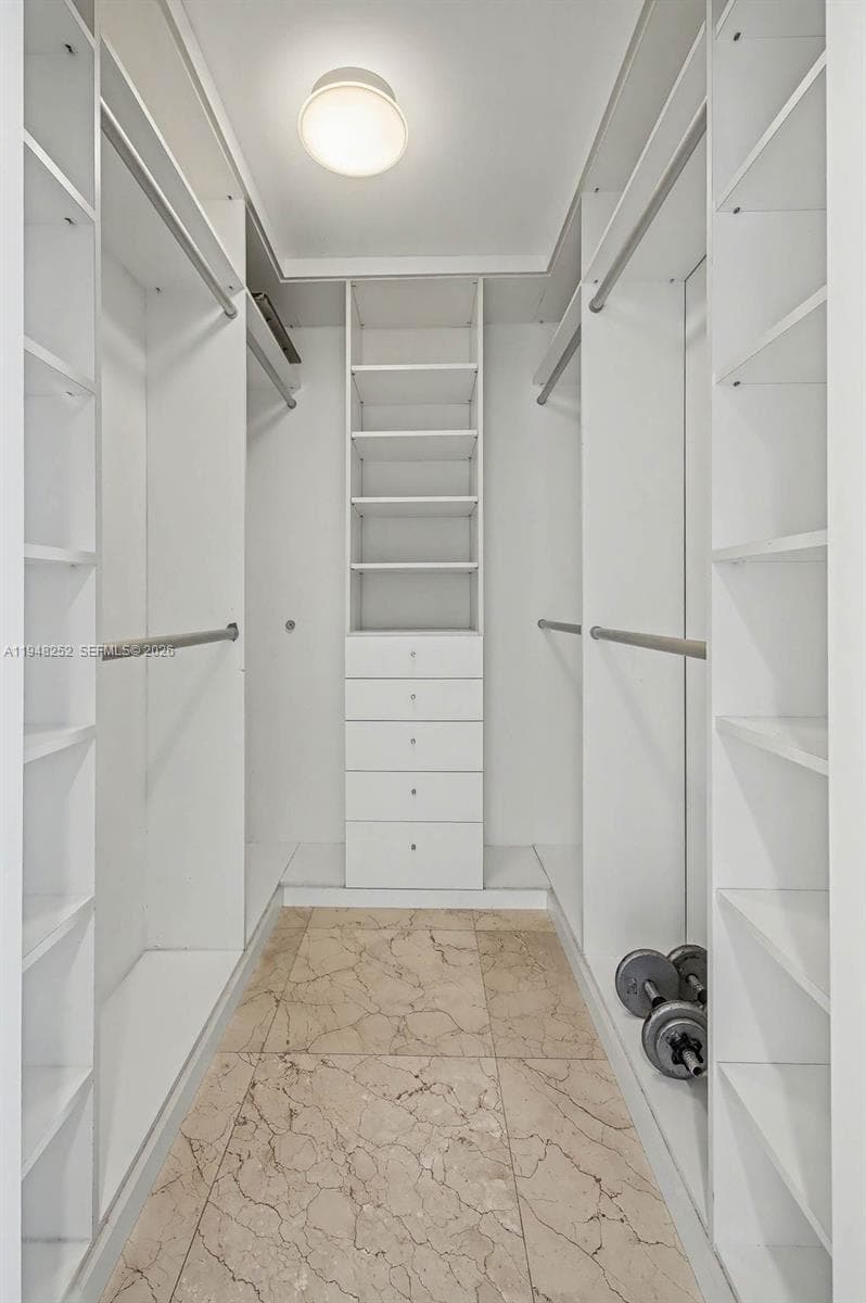 5025 Collins Ave # 903, Miami Beach FL 33140 — 5