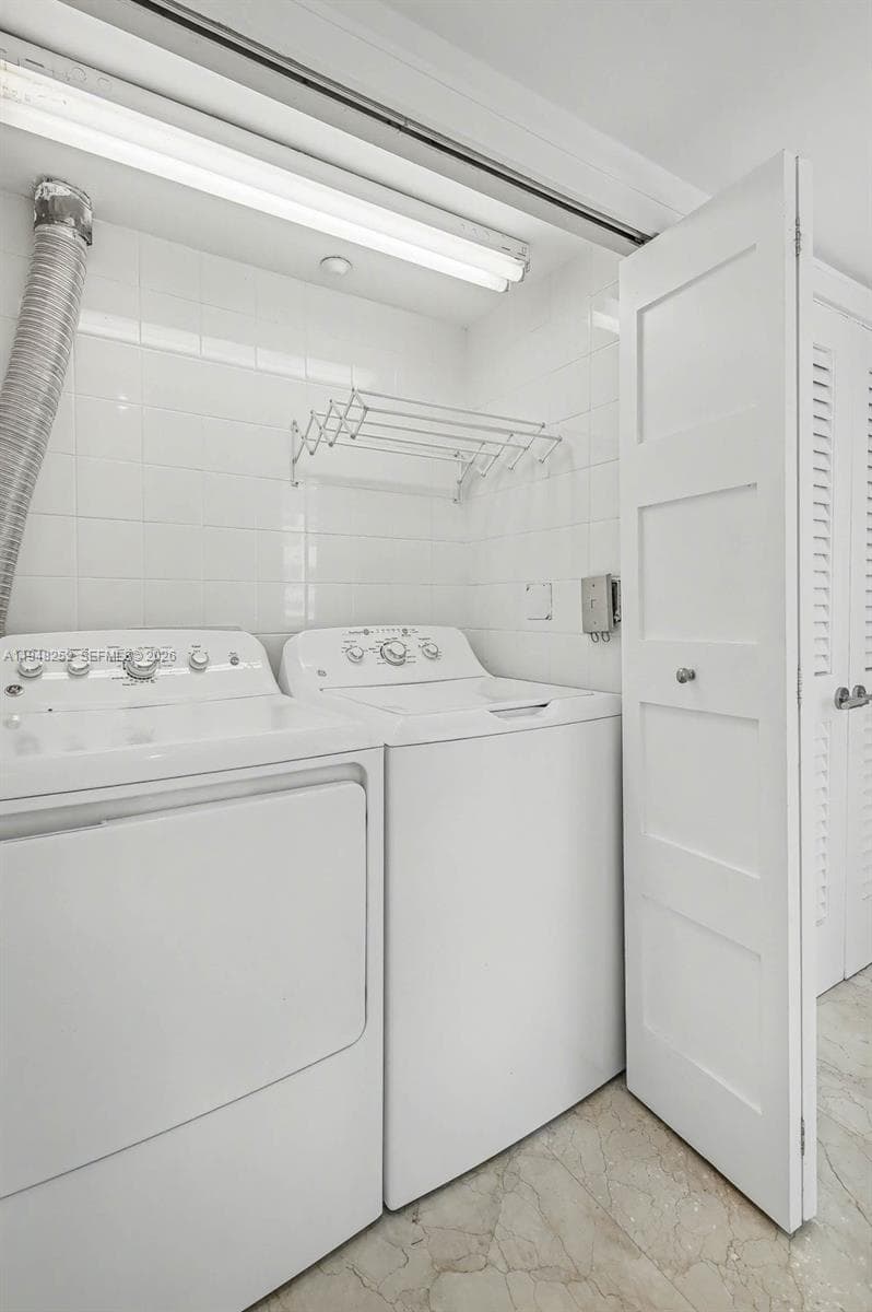 5025 Collins Ave # 903, Miami Beach FL 33140 — 11
