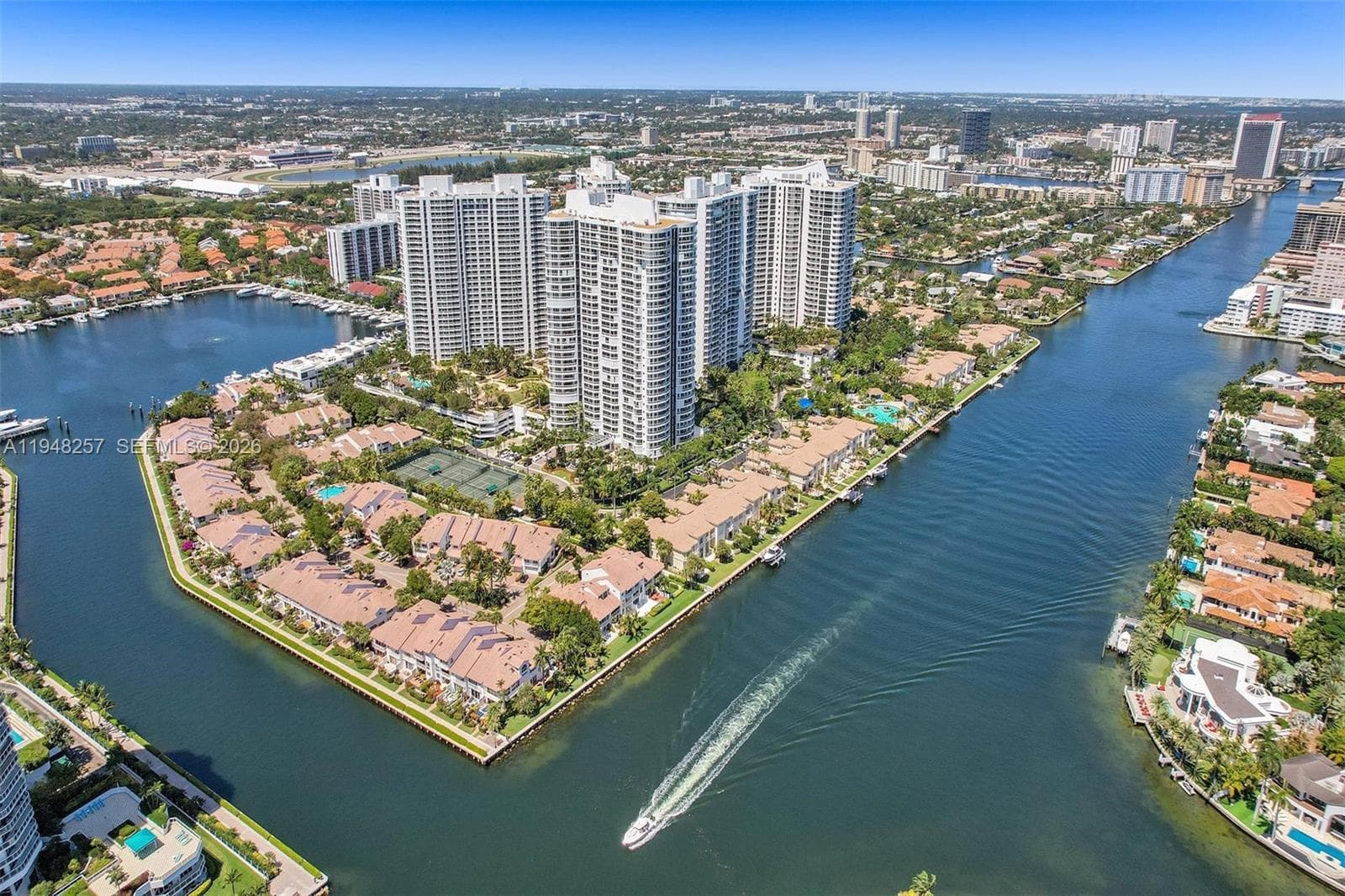 21050 Point Pl # 3104, Aventura FL 33180 — 5