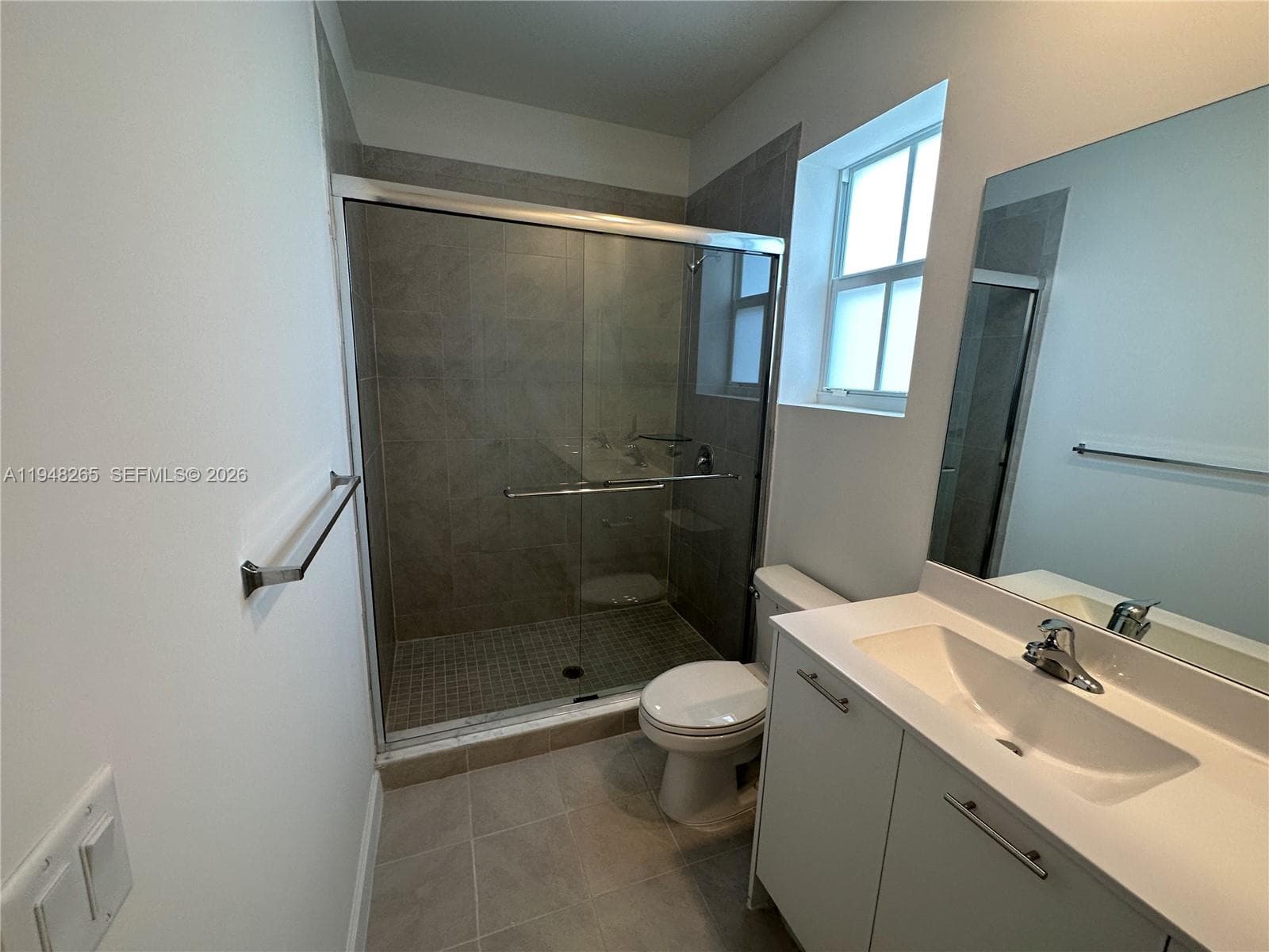 2382 NW 131st Cir, Miami FL 33167 — 17