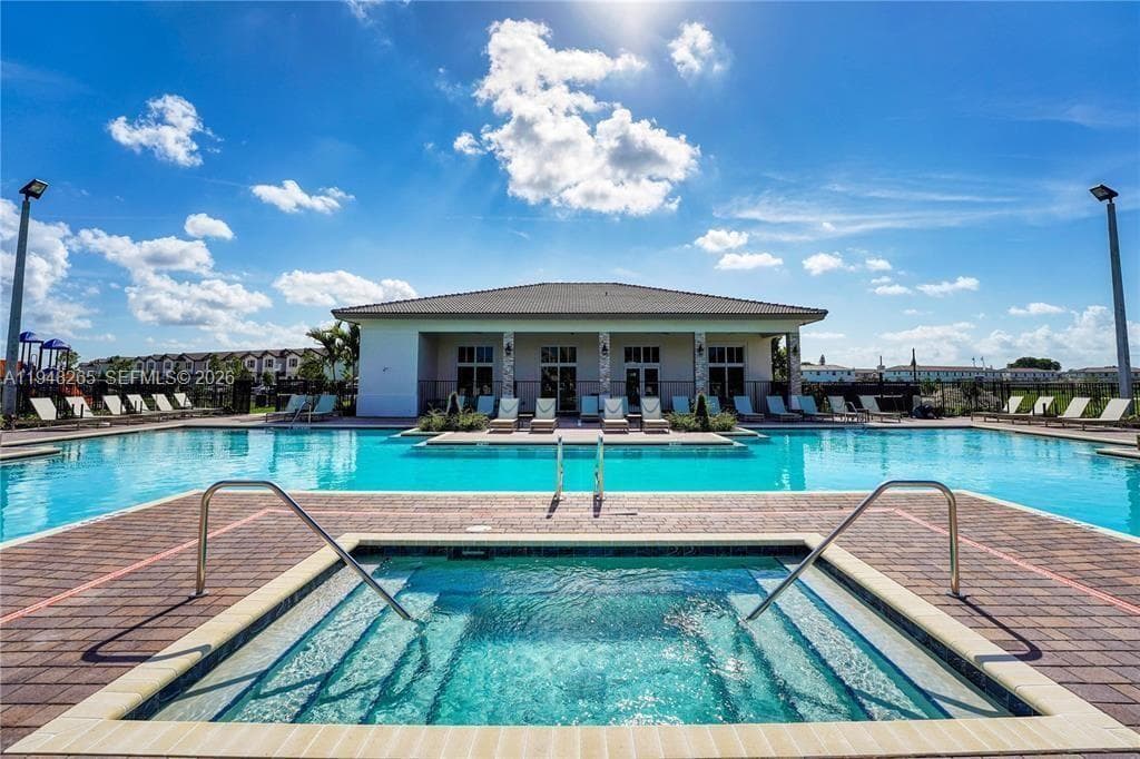 2382 NW 131st Cir, Miami FL 33167 — 30