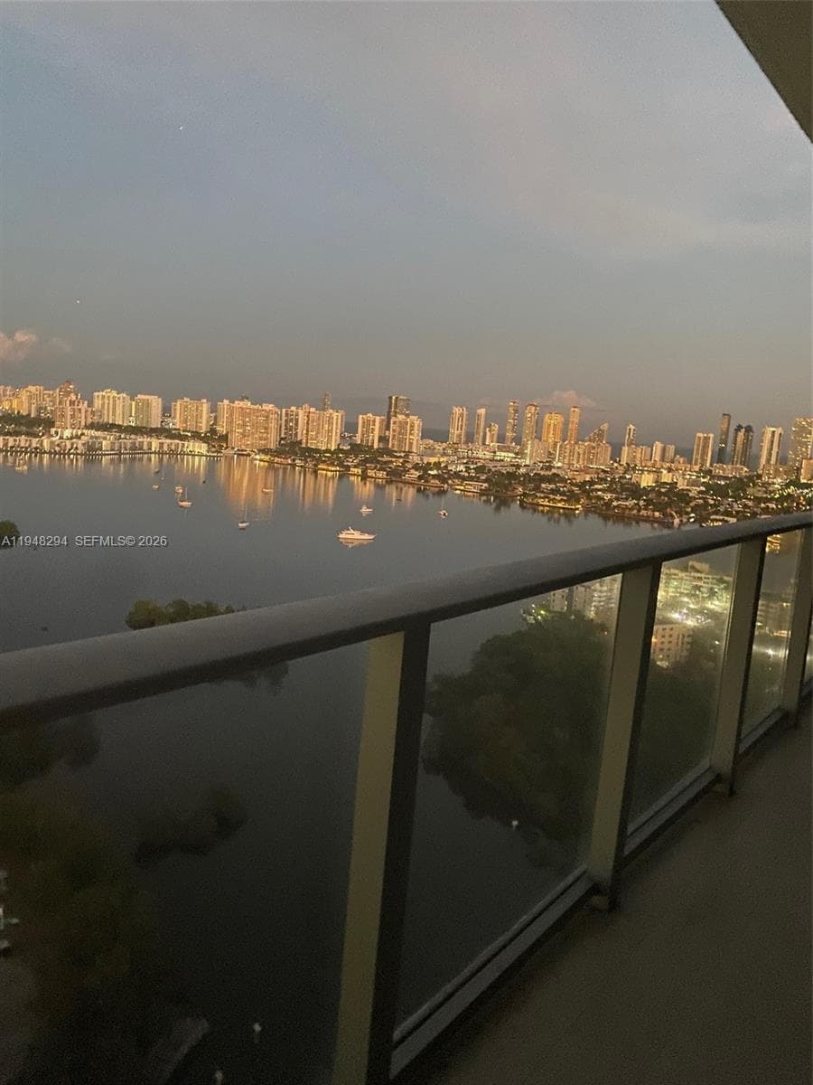 The Harbour North Condo, North Miami Beach, FL — 1