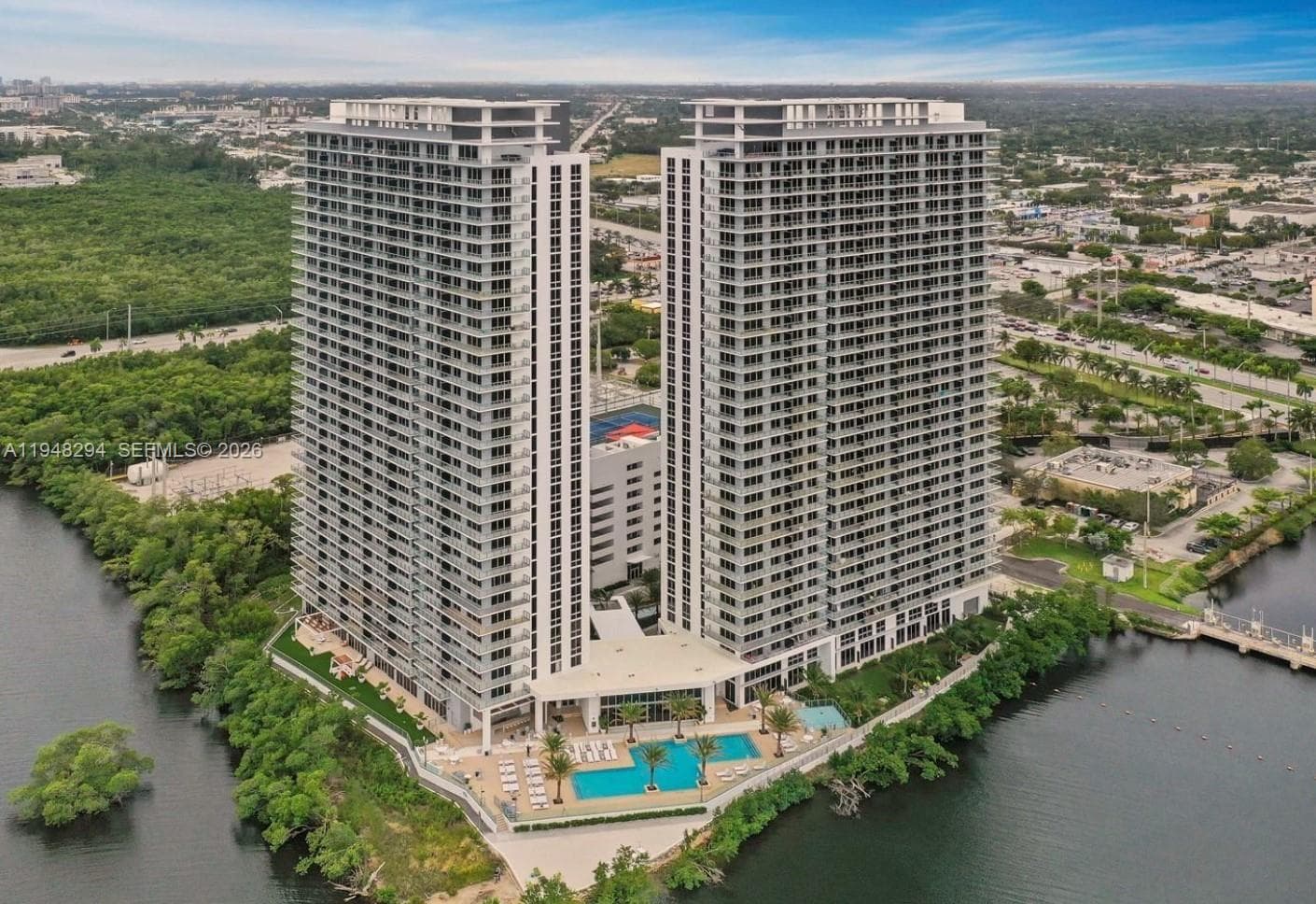 The Harbour North Condo, North Miami Beach, FL — 4