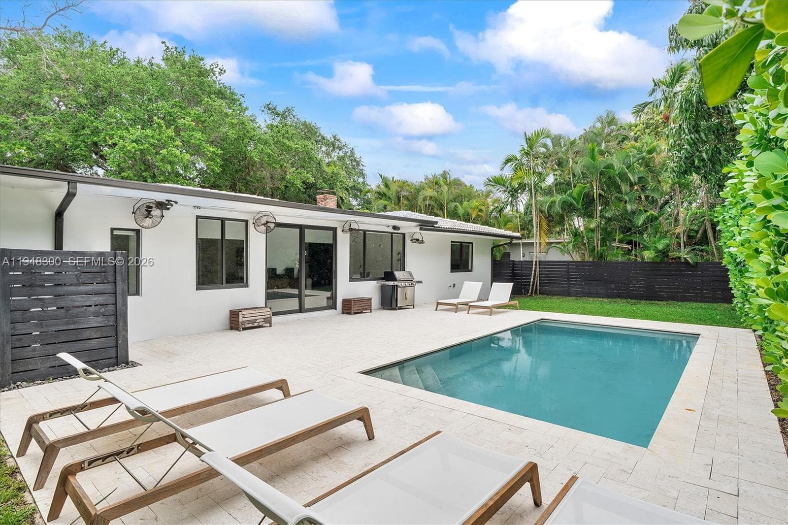 10570 NE 3rd Ave, Miami Shores FL 33138 — 67