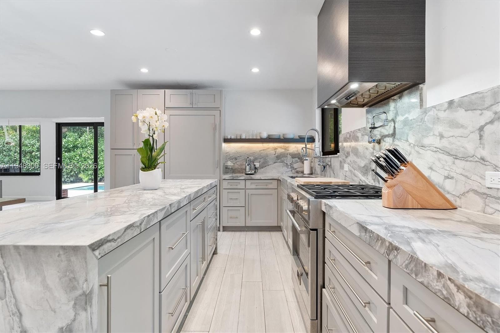 10570 NE 3rd Ave, Miami Shores FL 33138 — 14