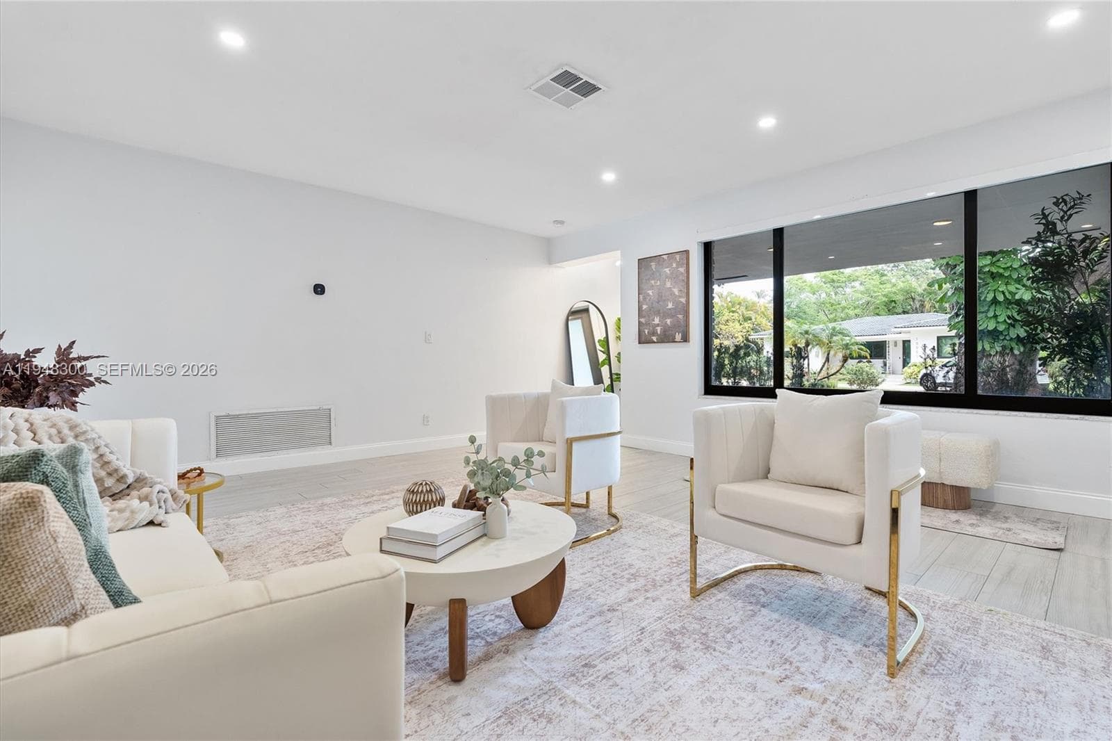 10570 NE 3rd Ave, Miami Shores FL 33138 — 19