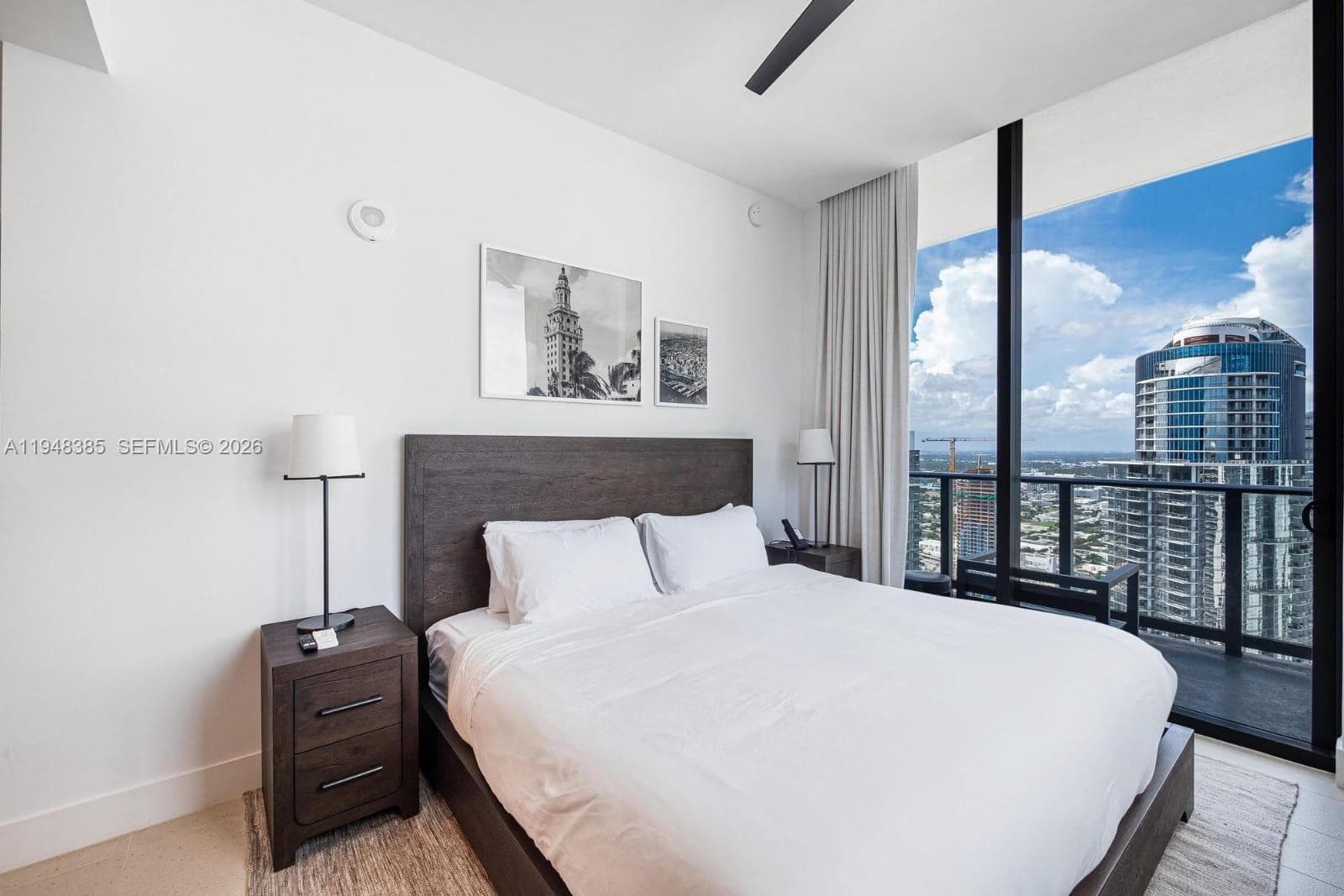 159 NE 6th St # 5101, Miami FL 33132 — 22