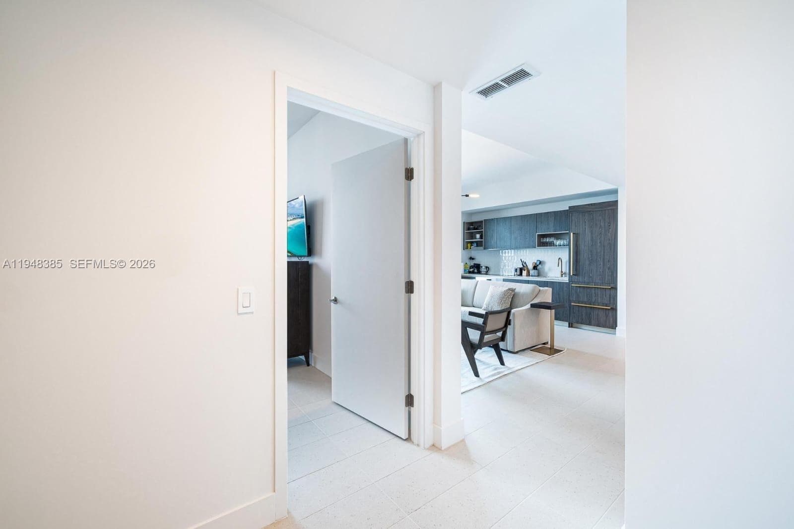 159 NE 6th St # 5101, Miami FL 33132 — 45