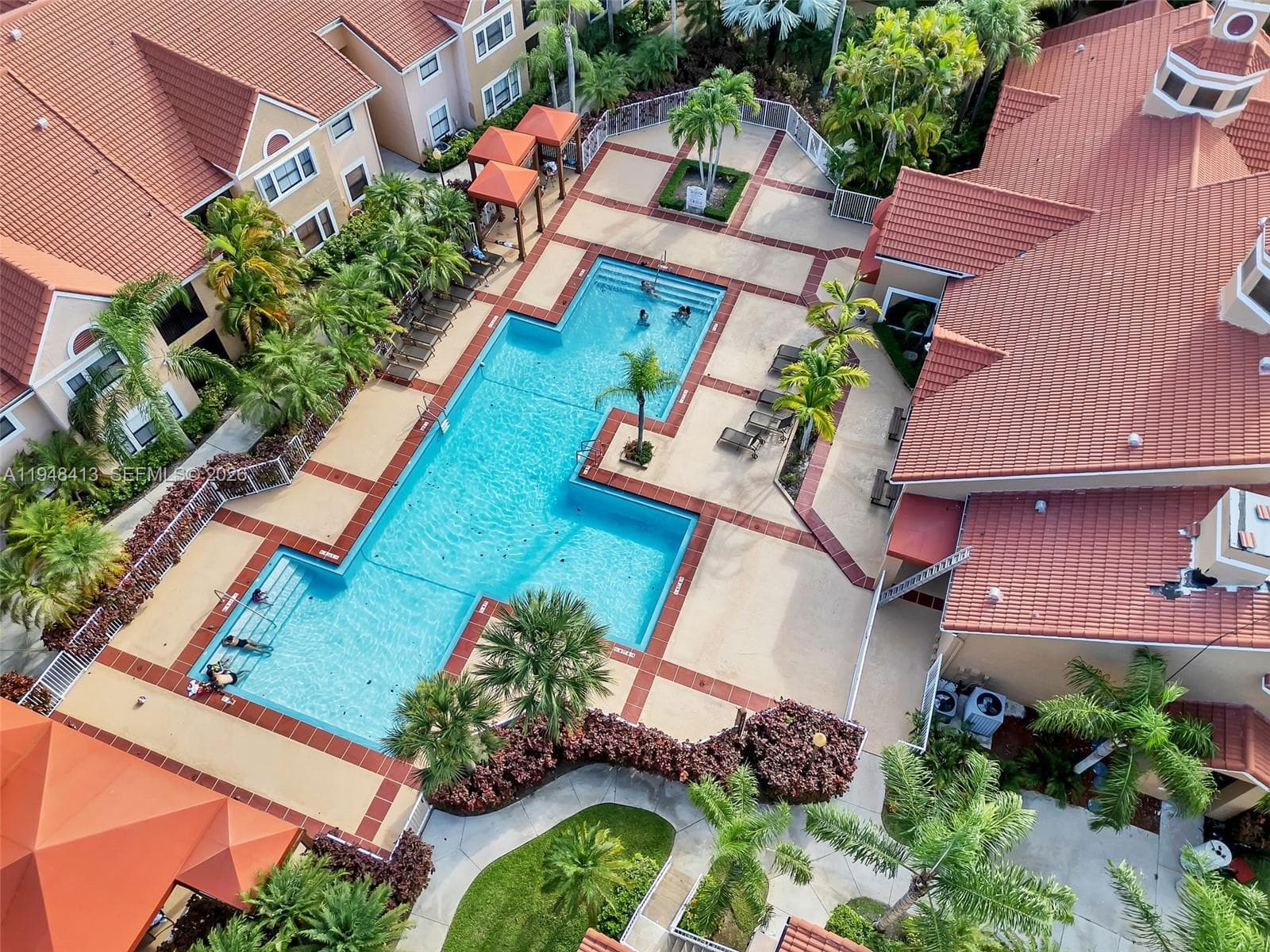 15560 SW 104th TER # 611, Miami FL 33196 — 33