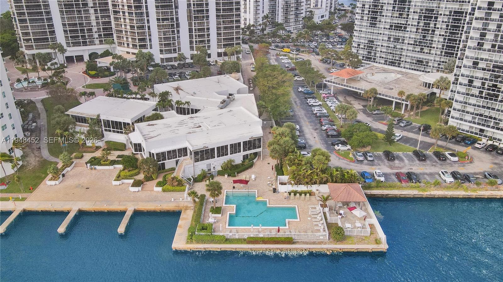 20281 E Country Club Dr # 405, Aventura FL 33180 — 37