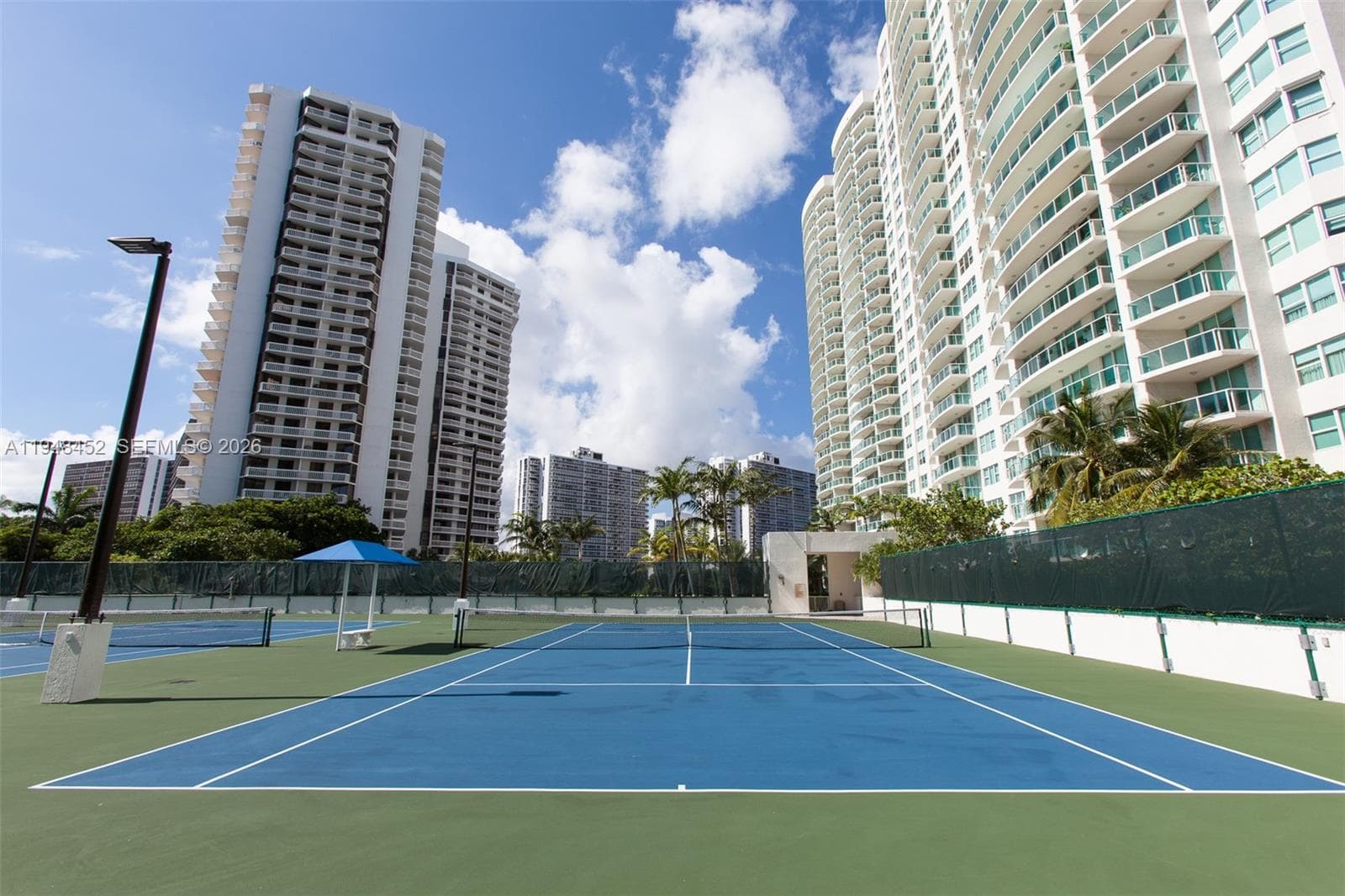 20281 E Country Club Dr # 405, Aventura FL 33180 — 35