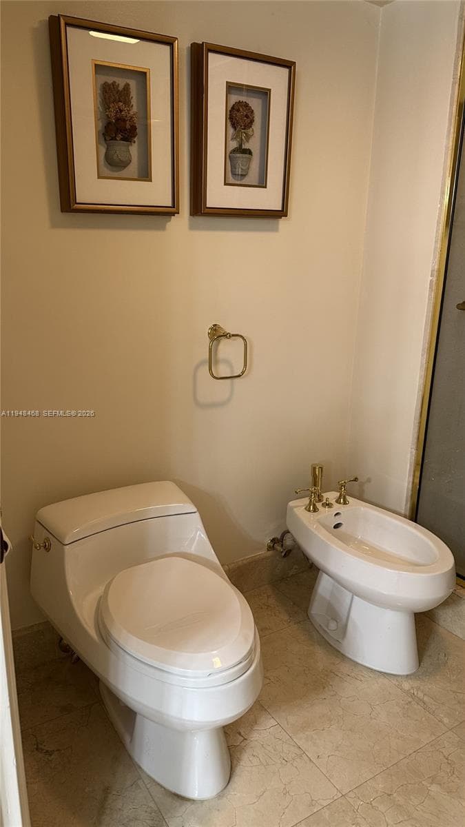 210 174th St # 1909, Sunny Isles Beach FL 33160 — 23